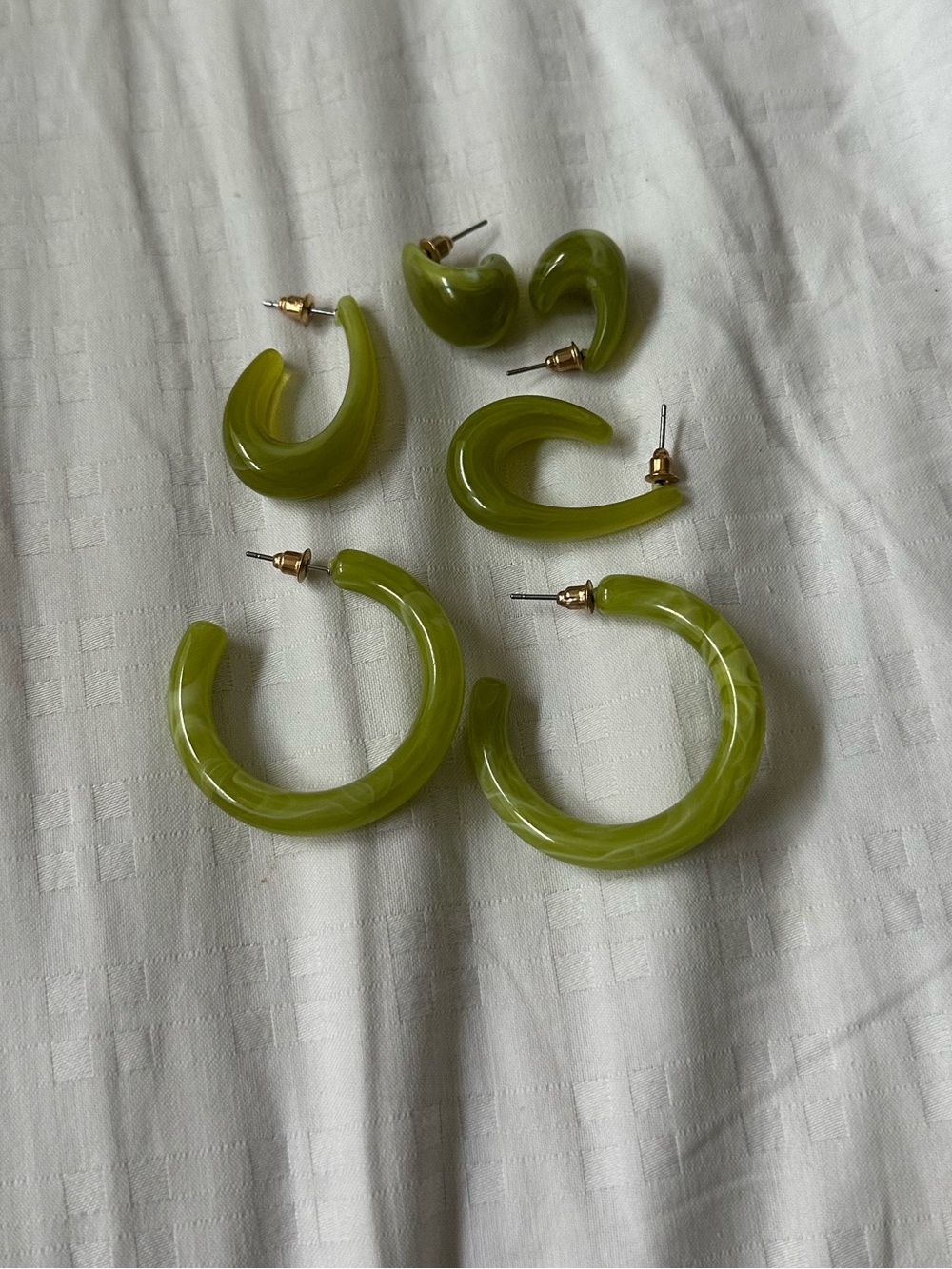 MDW SALE Olive Green Resin Hoop Earrings - Women Jewelry BNWOT